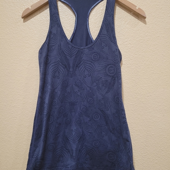 Lululemon 6 tak top - Picture 2 of 10